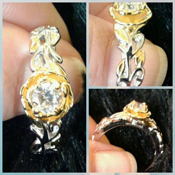 Ladies ring - Picture 1 of 1